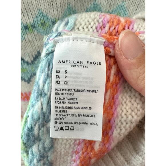 AMERICAN EAGLE | Fair Isle Knit Sweater White Multicolor Striped NWT | Small - Picture 7 of 8